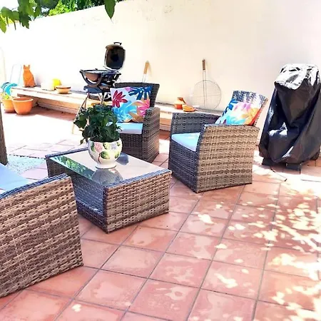 Villa Le Bastidon De Sanary- Piscine Et Jardin Paysage.